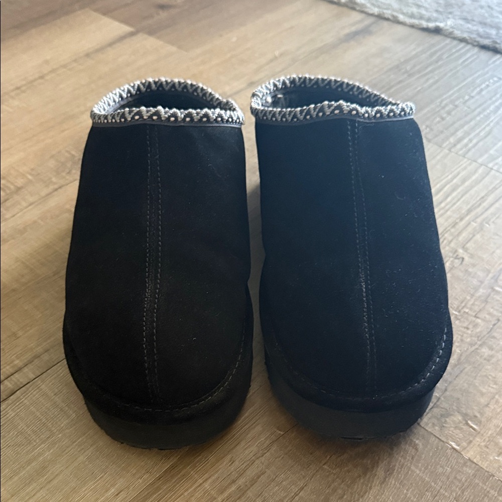 Bear paw Black Slippers